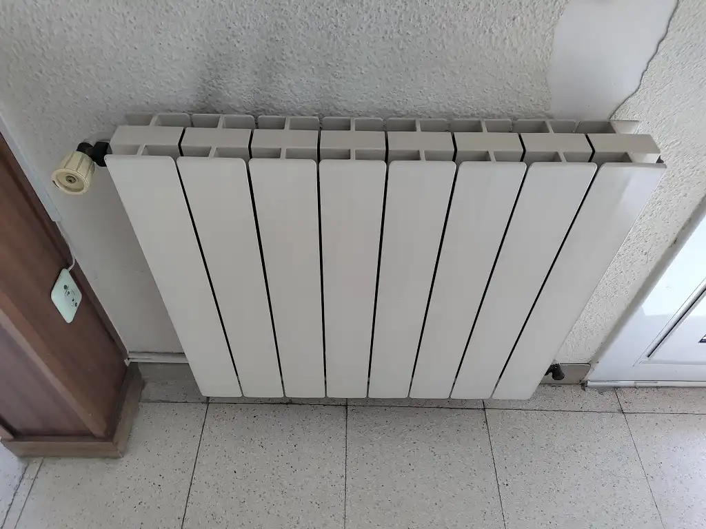 Vista exterior de Piso en venta en El Papiol con Balcón