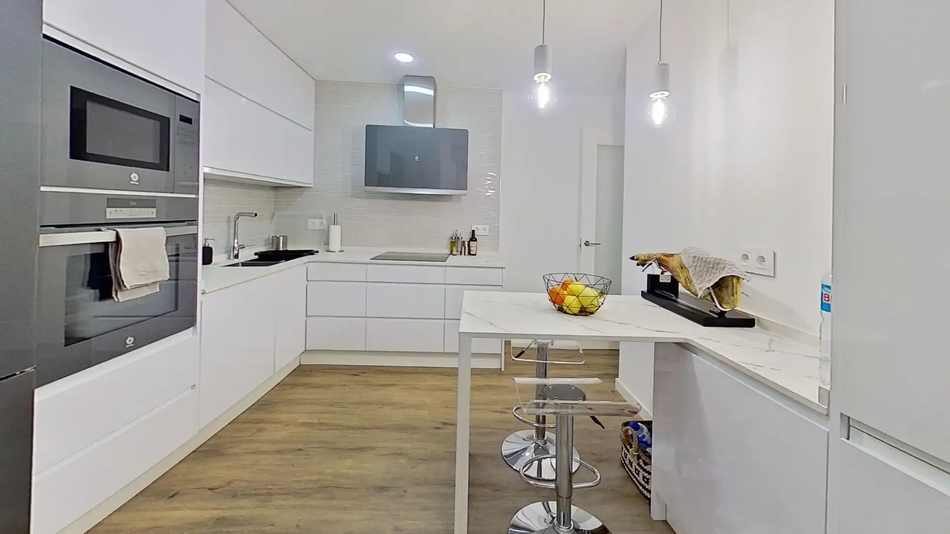 Cuina de Pis en venda en Málaga amb Aire condicionat, Calefacció i Terrassa