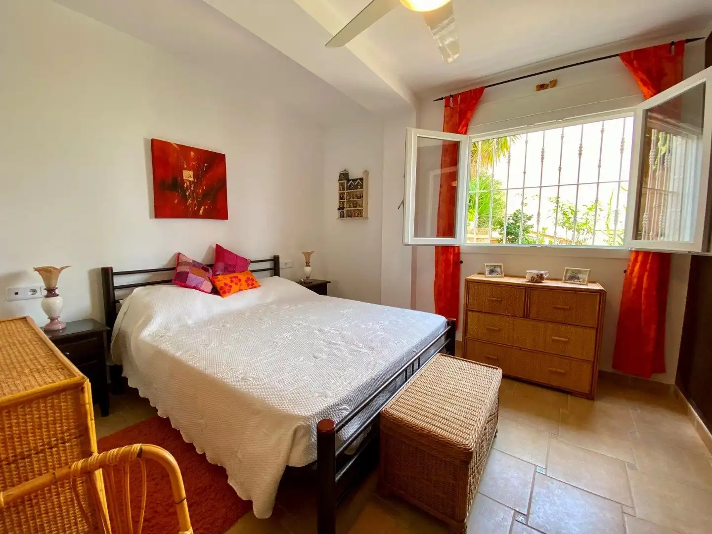 Habitación de Casa o chalet en venta en Almoradí con Jardín privado, Terraza y Piscina
