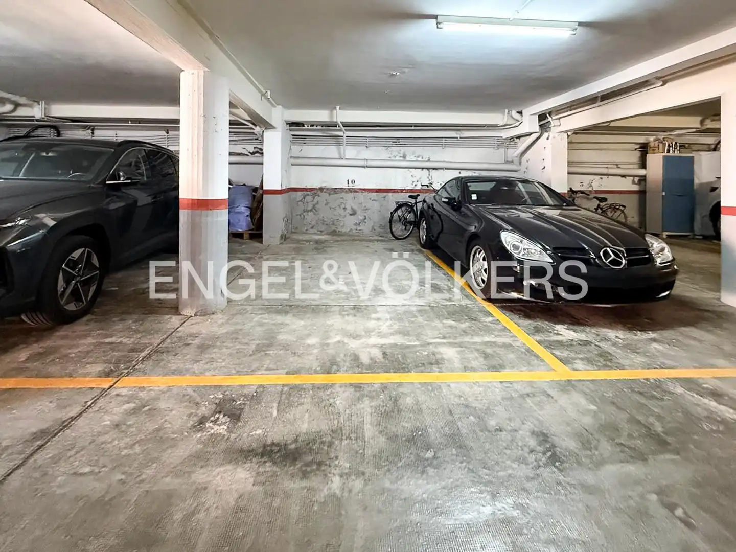 Parking of Attic for sale in Sitges  with Heating, Parquet flooring and Terrace