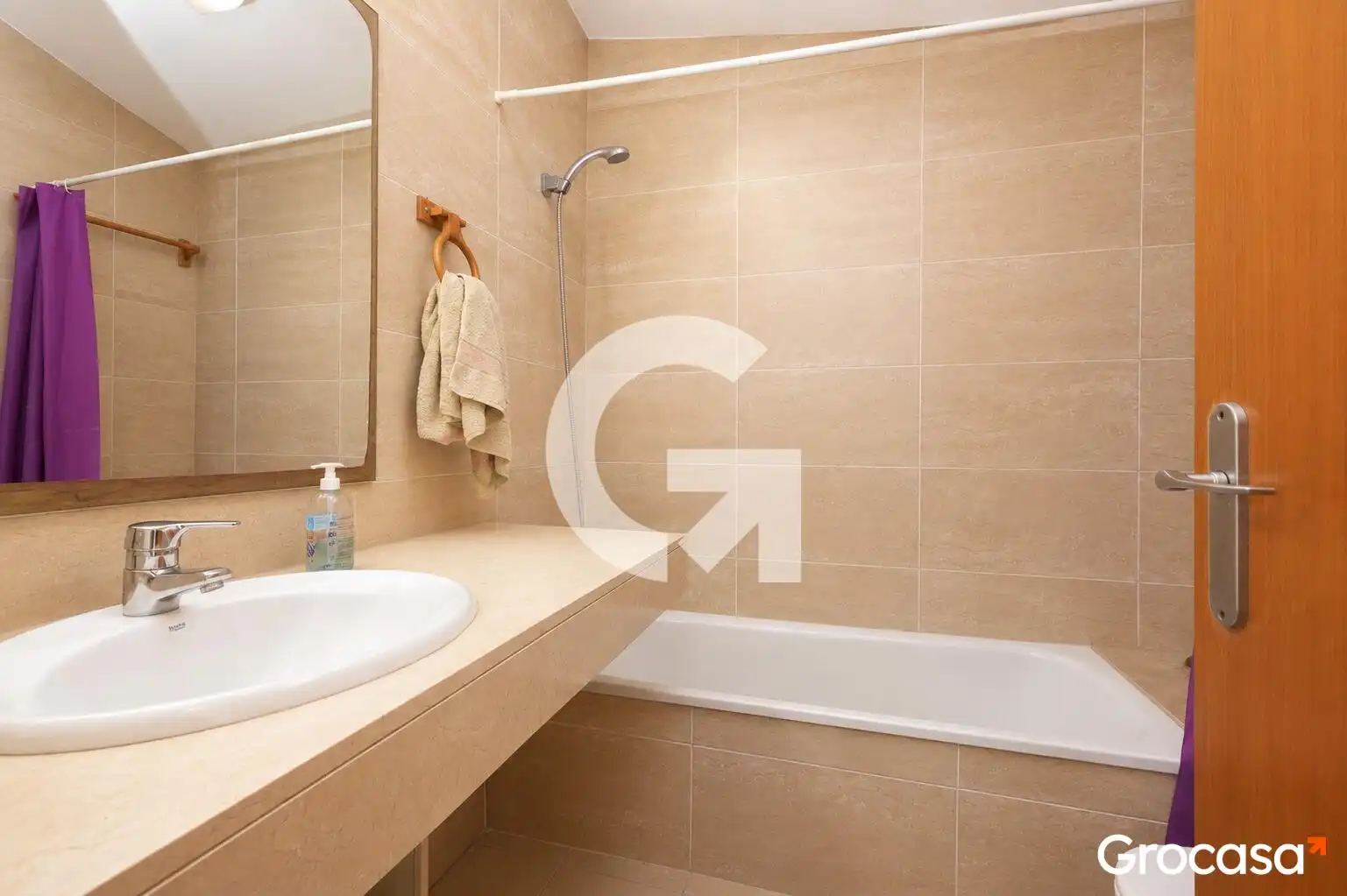 Baño de Piso en venta en Rubí con Aire acondicionado, Calefacción y Terraza