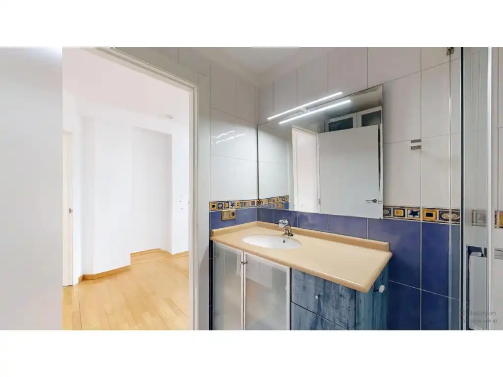 Bathroom of Houses for sale in L'Eliana  with Private garden, Terrace and Storage room