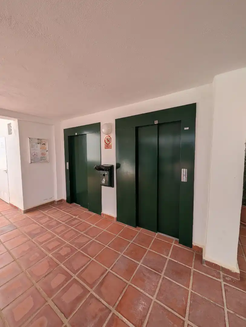 Dúplex en venda en Estepona amb Terrassa, Internet i Piscina comunitària