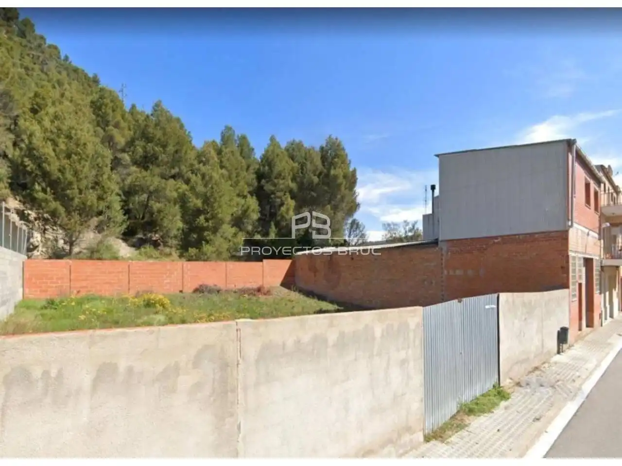 Terreny industrial en venda a Calle Castellgali