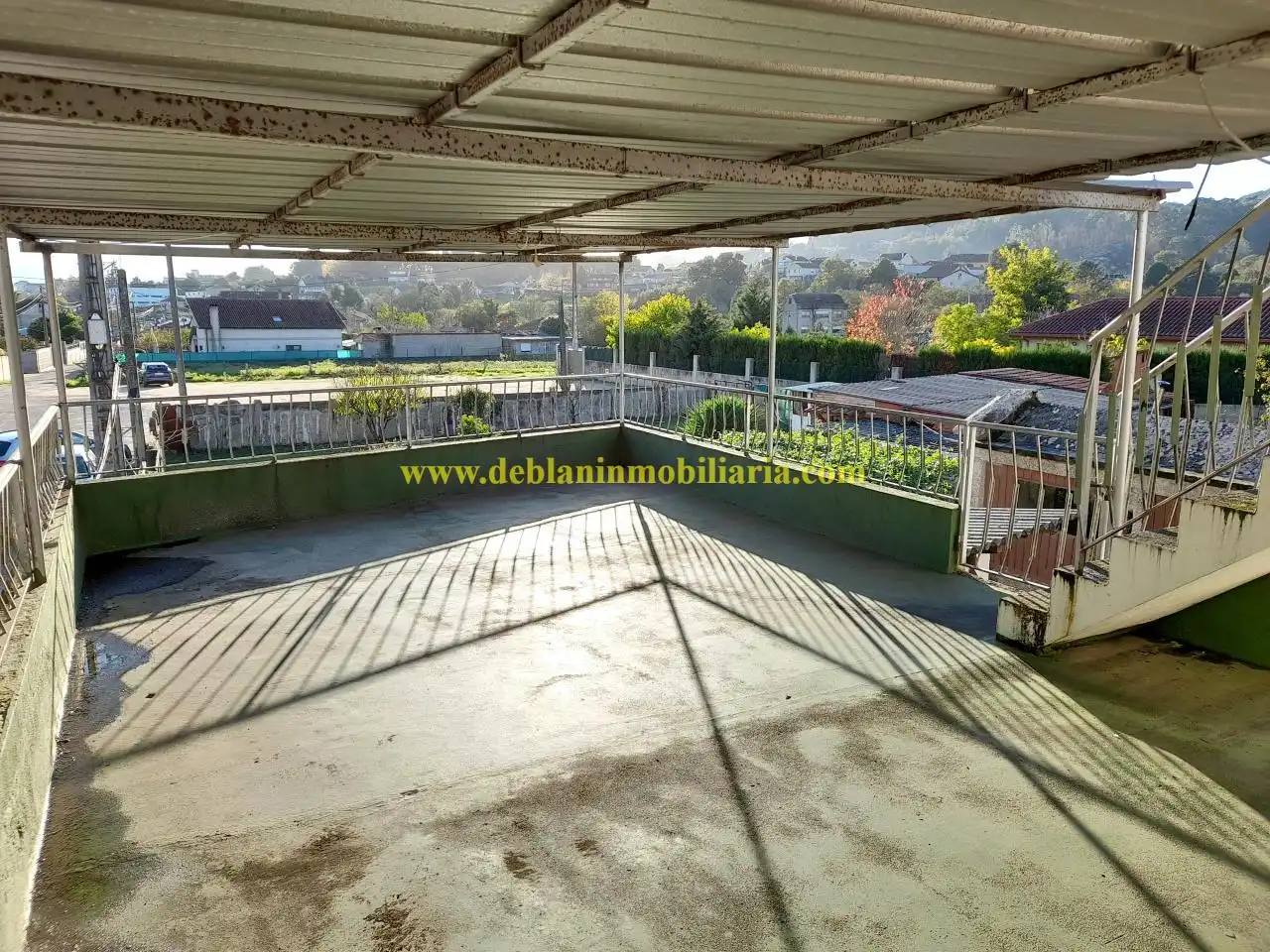 Terrasse von Haus oder Chalet zum Verkauf in Tui mit Heizung, Privatgarten und Terrasse