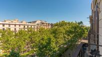 Exterior view of Flat for sale in  Barcelona Capital  with Heating, Parquet flooring and Terrace