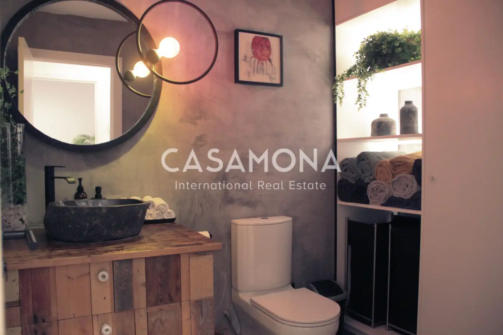 Badezimmer von Wohnungen zur Miete in Barcelona mit Klimaanlage, Heizung und Terrasse