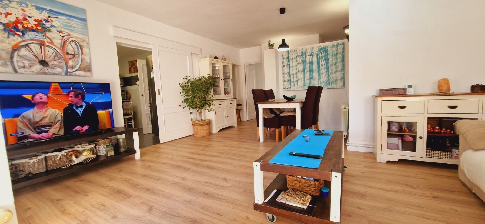 Menjador de Pis de lloguer en Calafell amb Calefacció, Terrassa i Piscina comunitària