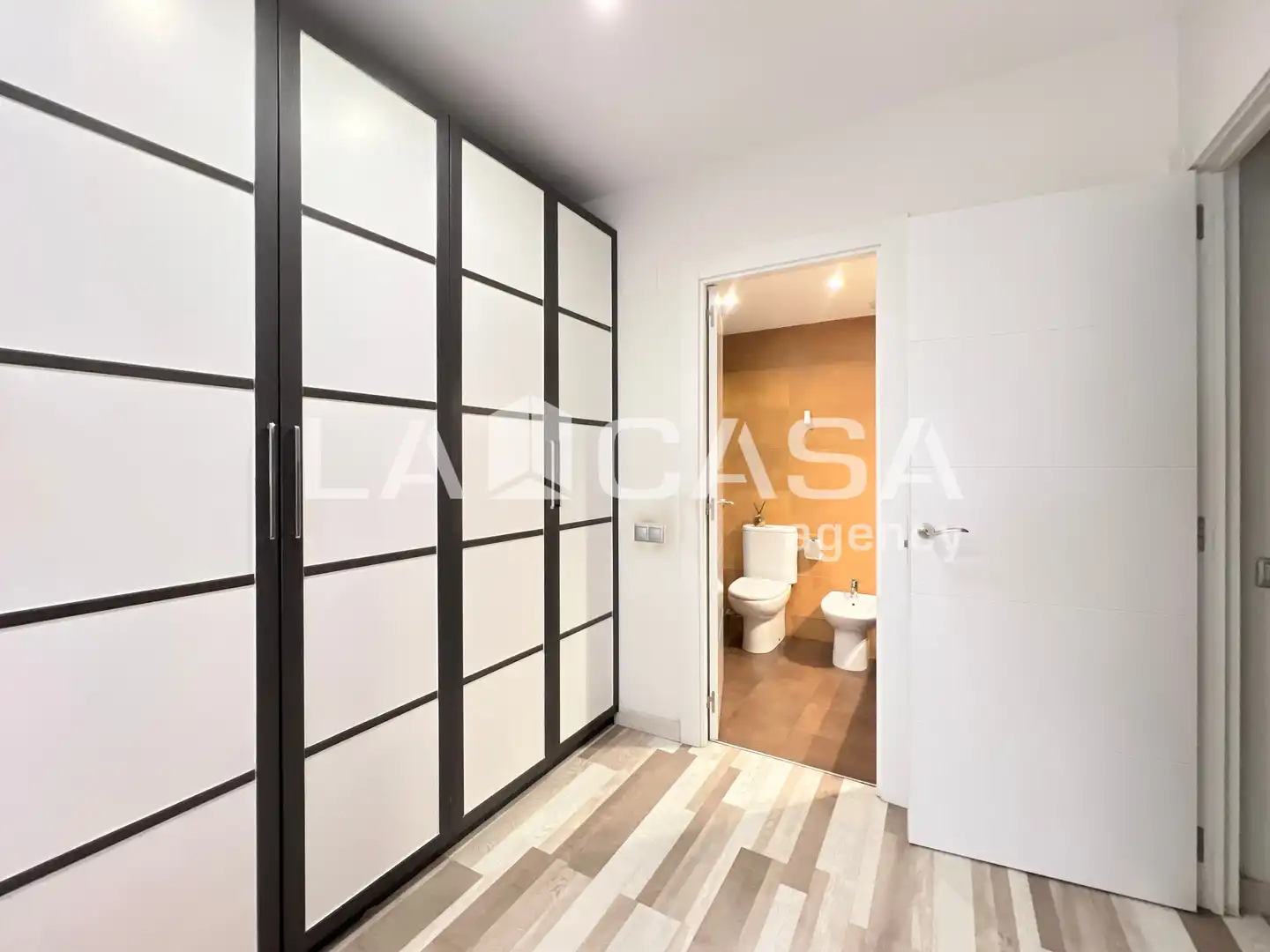 Piso en venta en Badalona con Terraza y Balcón
