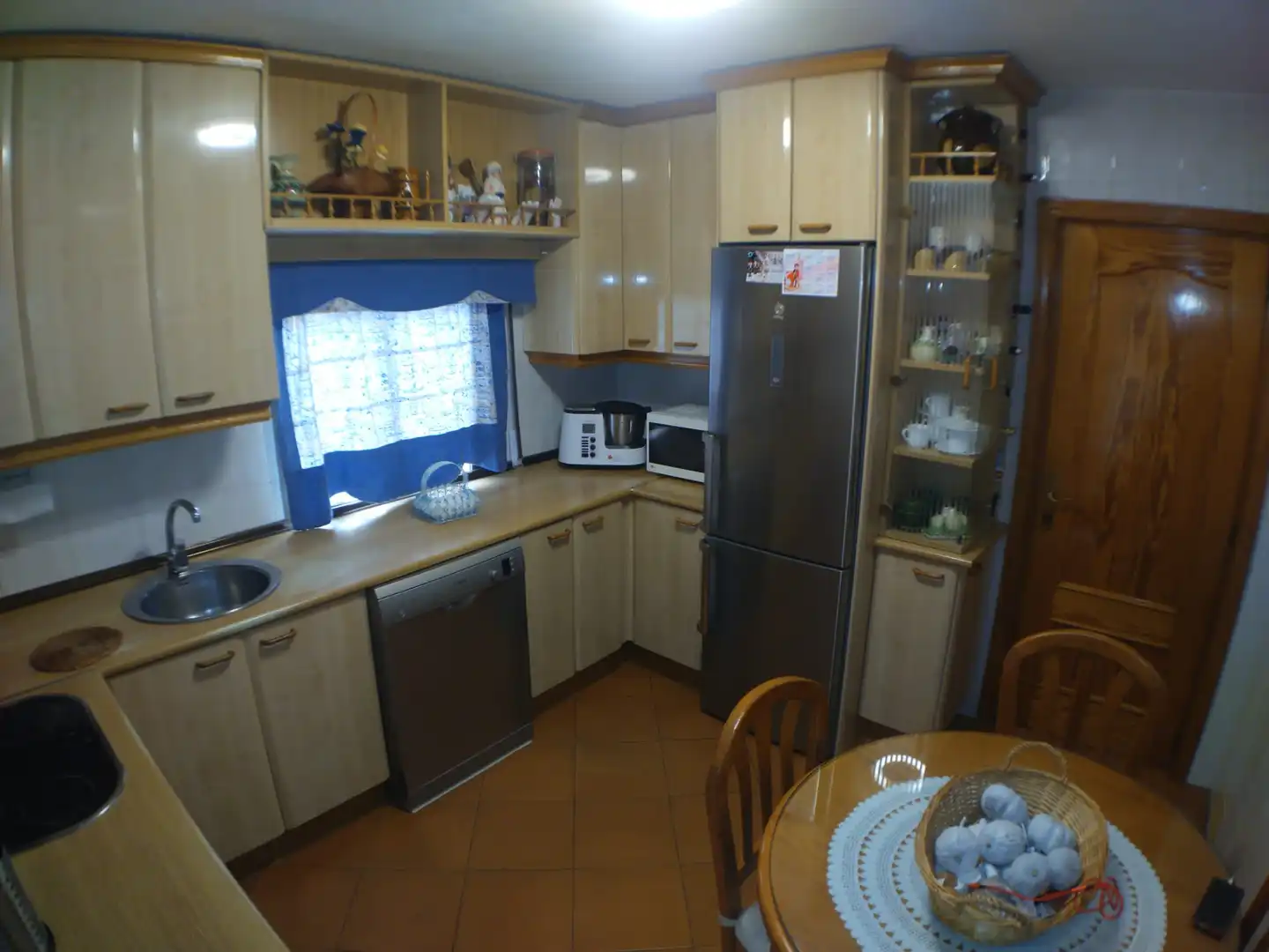 Cuina de Casa o xalet en venda en Moraleja de Enmedio amb Aire condicionat, Calefacció i Jardí privat