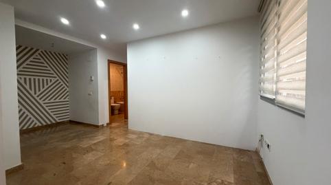 Foto 3 de Planta baixa en venda a Carrer Murillo, Manresà, Badalona