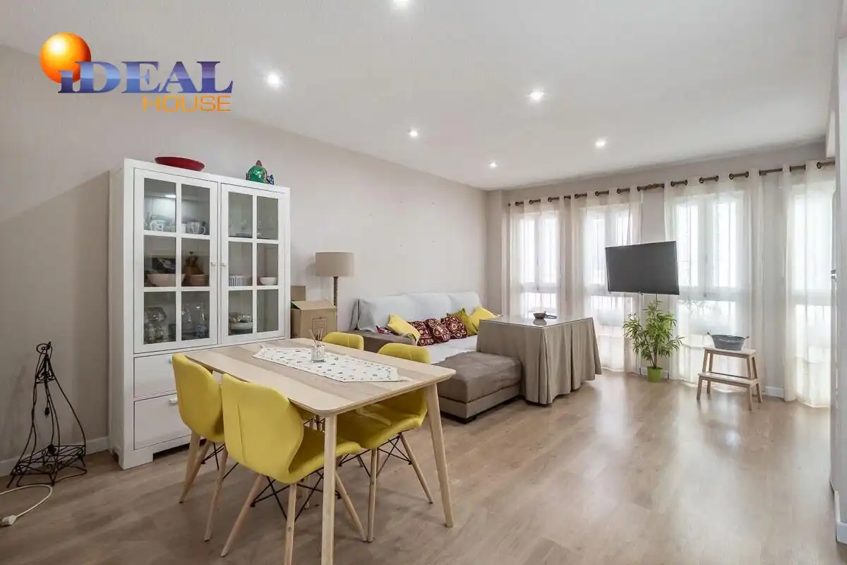 Piso en venta en Centro - Sagrario