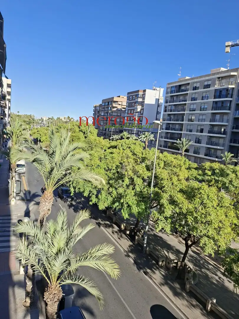 Flat with terrace to rent in Elche ciudad, imagen 3