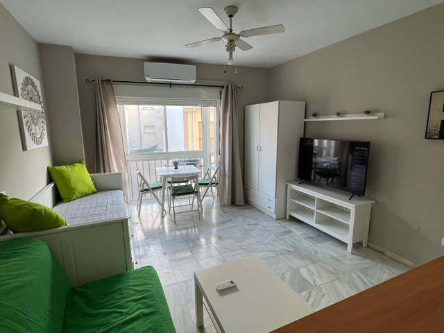 Estudio en Alquiler en Calle Capuchinos, 11 en El Molinillo - Capuchinos