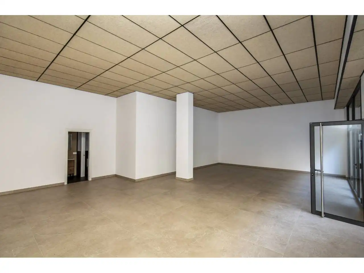 Local comercial de lloguer a Paseo Muntanya 127, imagen 6