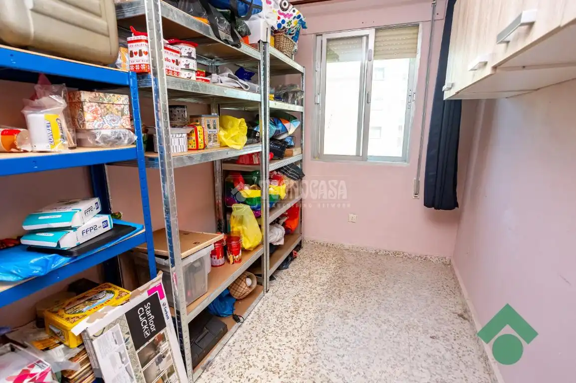 Habitación de Piso en venta en Algeciras con Calefacción