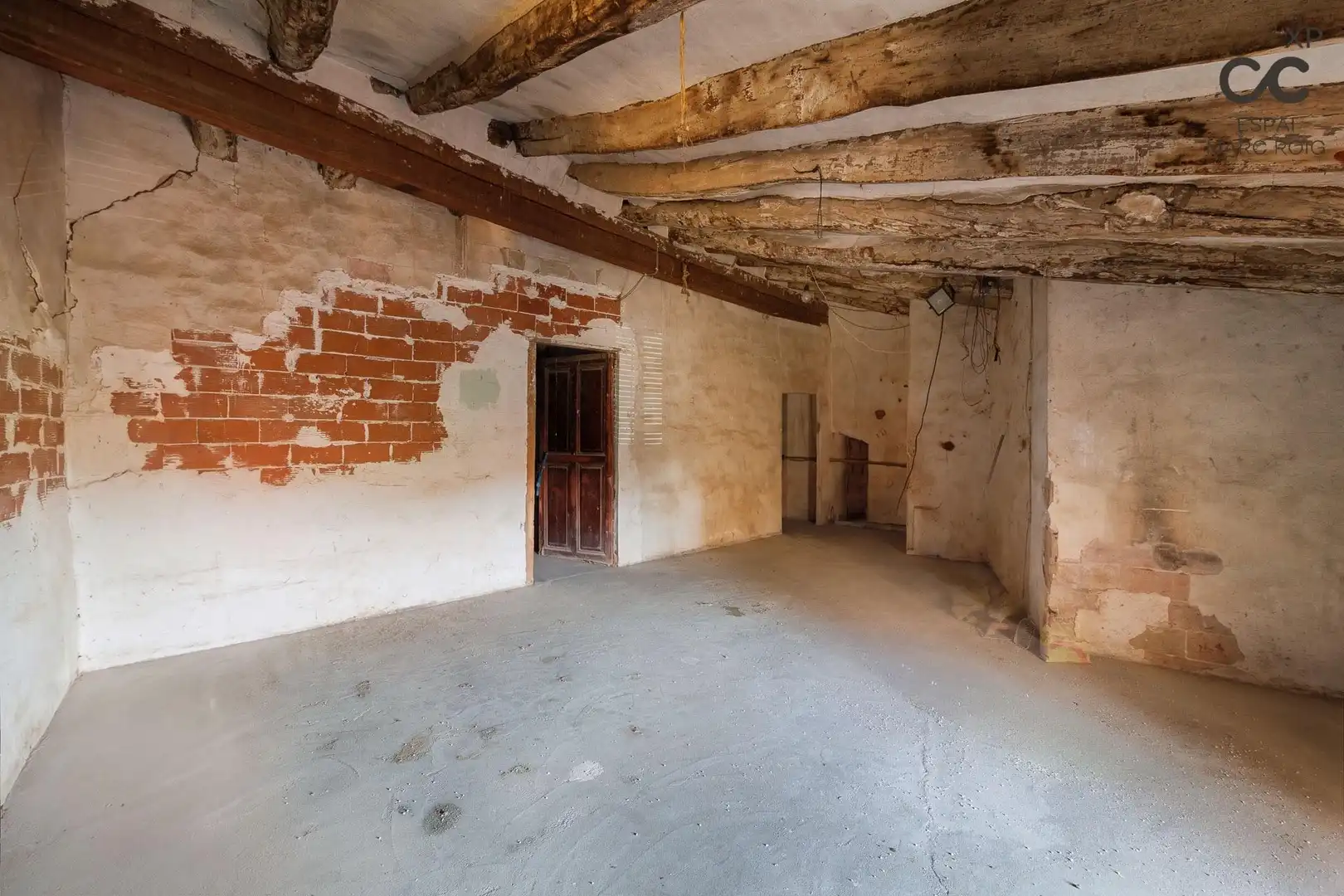 Finca rústica en venta en Navata con Calefacción, Terraza y Trastero