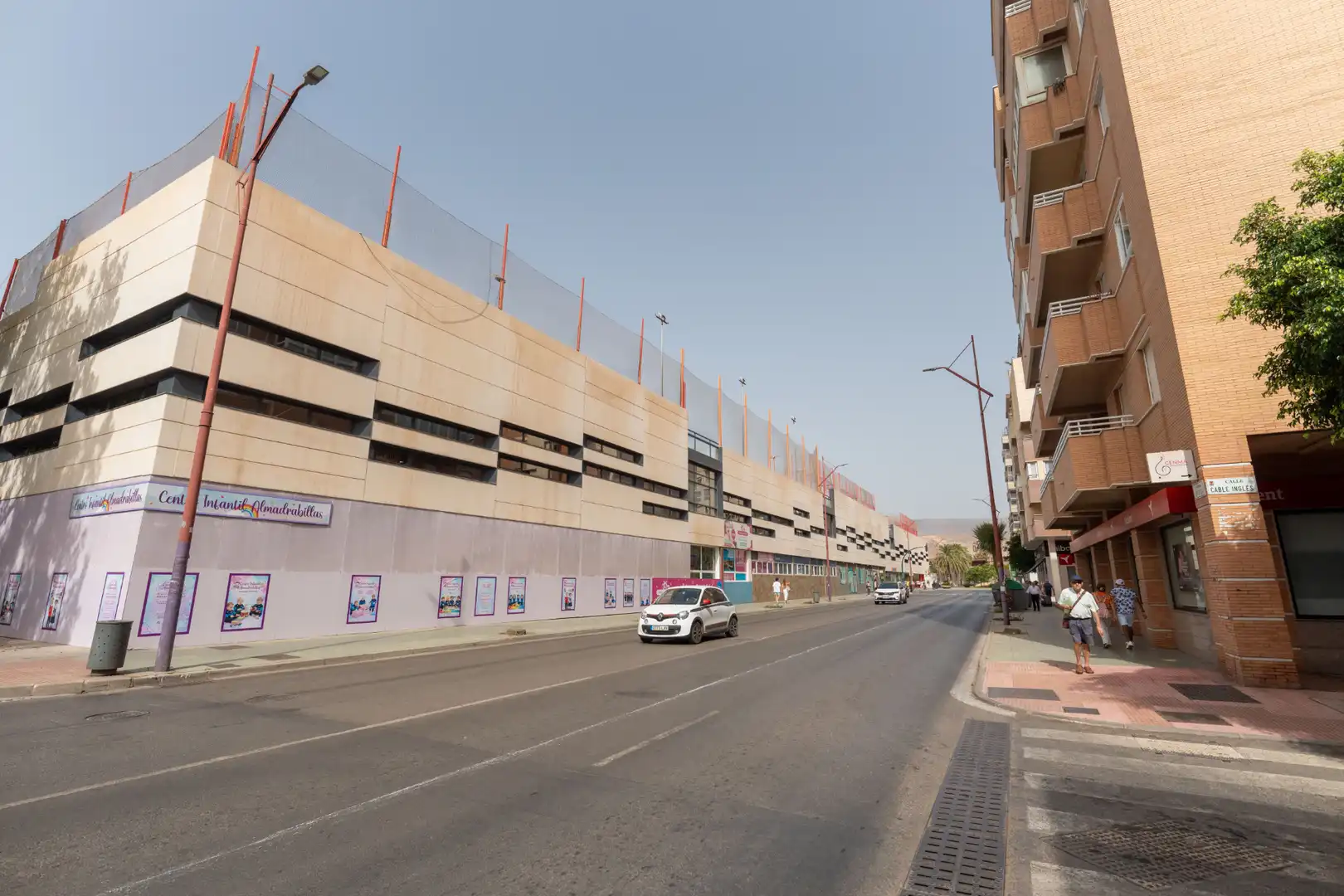 Exterior view of Flat for rent in Almería  with Air Conditioner, Heating and Terrace