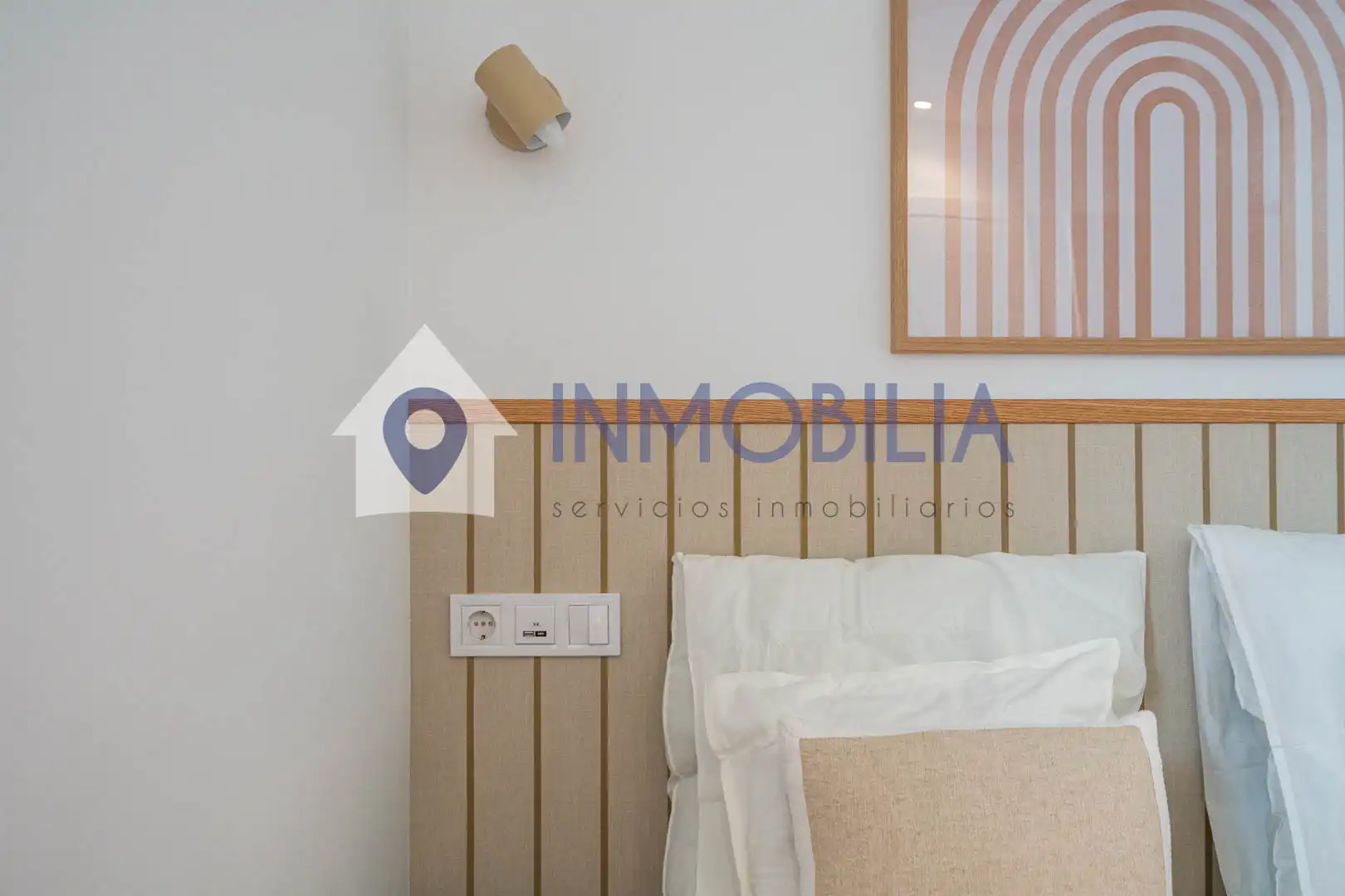 Bedroom of Flat for sale in Madrid  with Air Conditioner and Heating