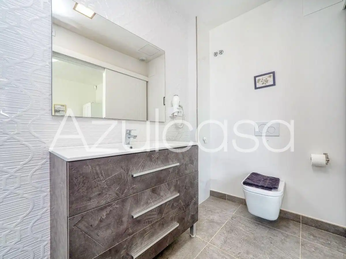Baño de Casa o chalet en venta en Sant Joan d'Alacant con Aire acondicionado, Terraza y Piscina