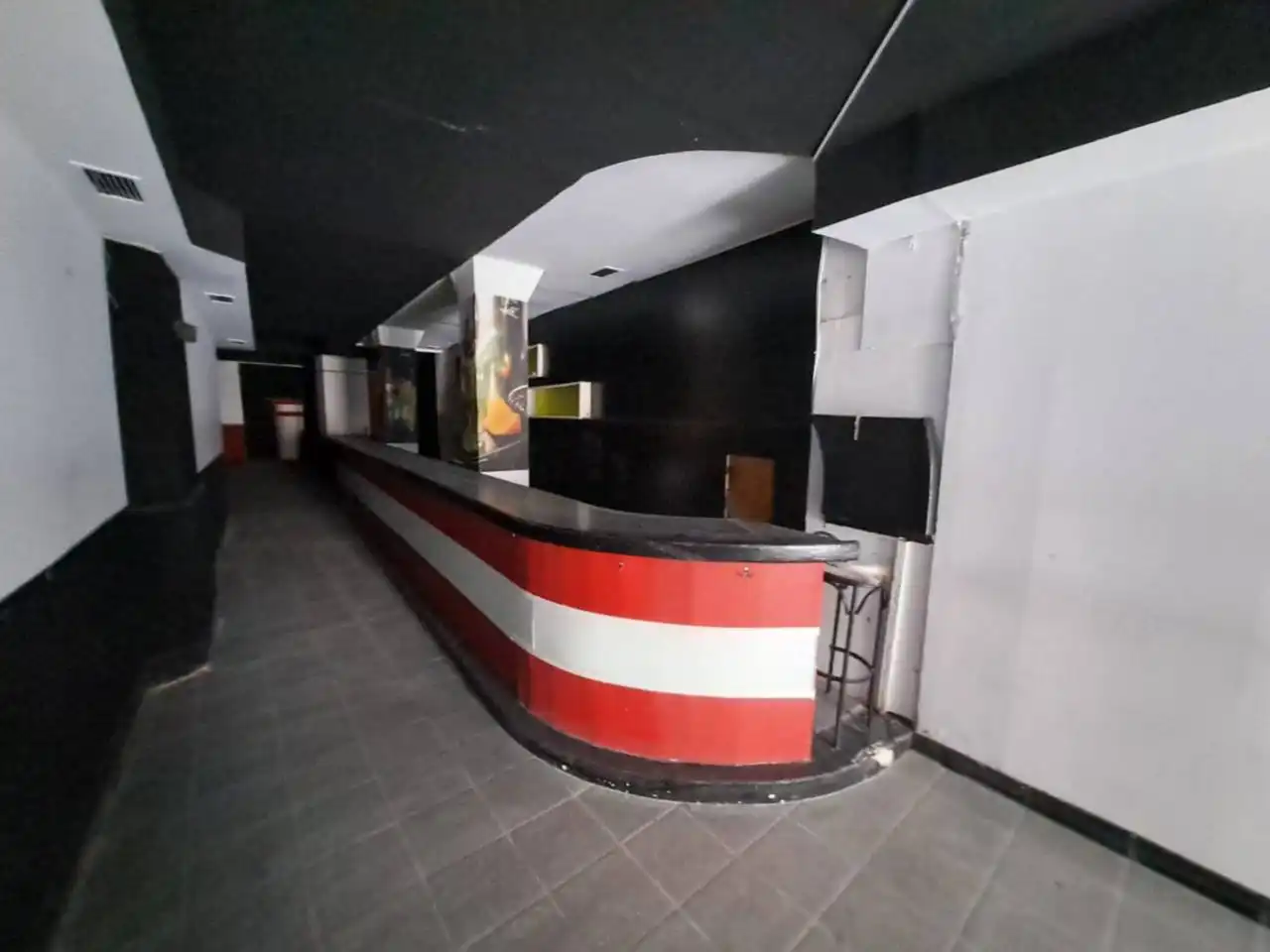Local comercial en venta en Calle Fernán González, imagen 4