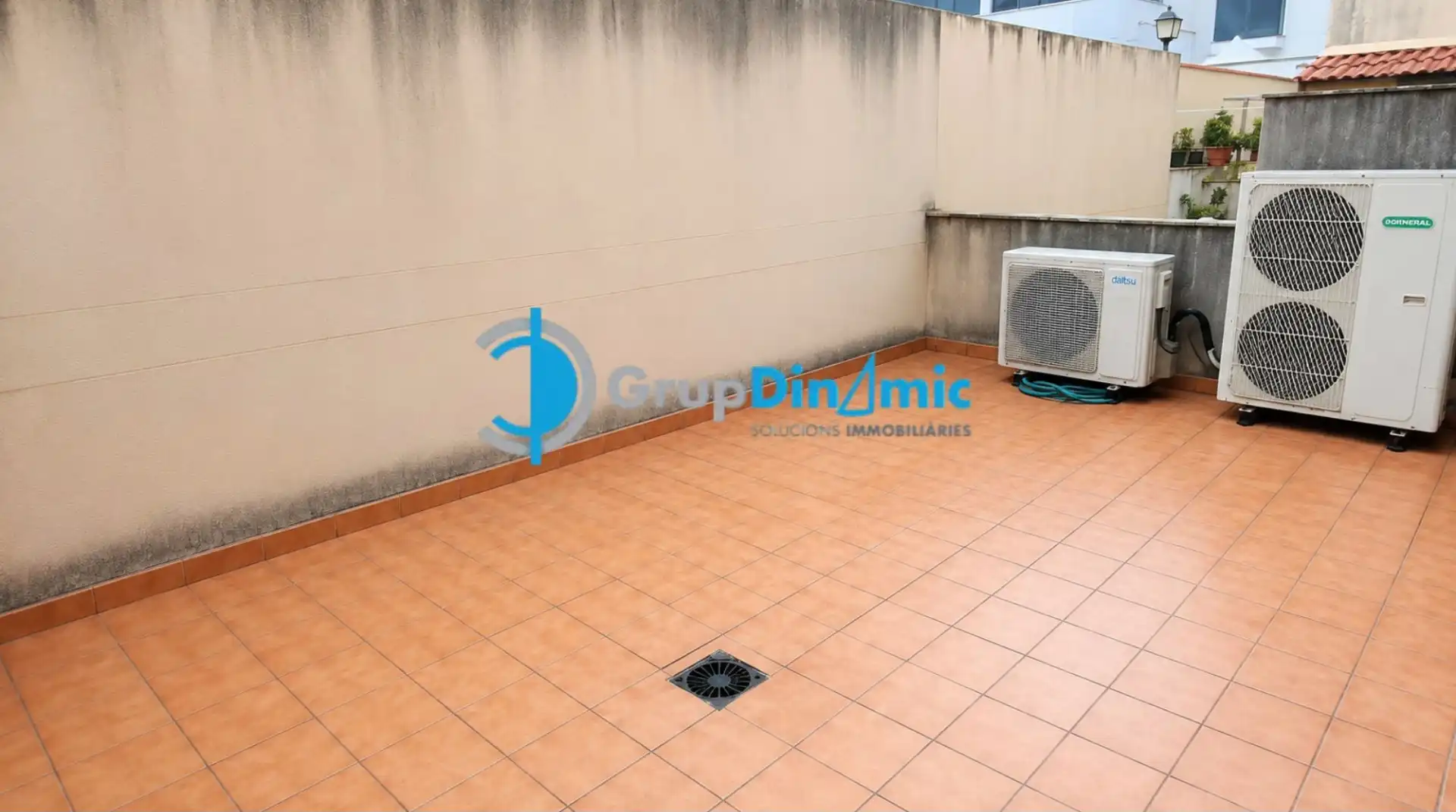 Piso con ascensor en venta en Avinguda Catalunya, imagen 2