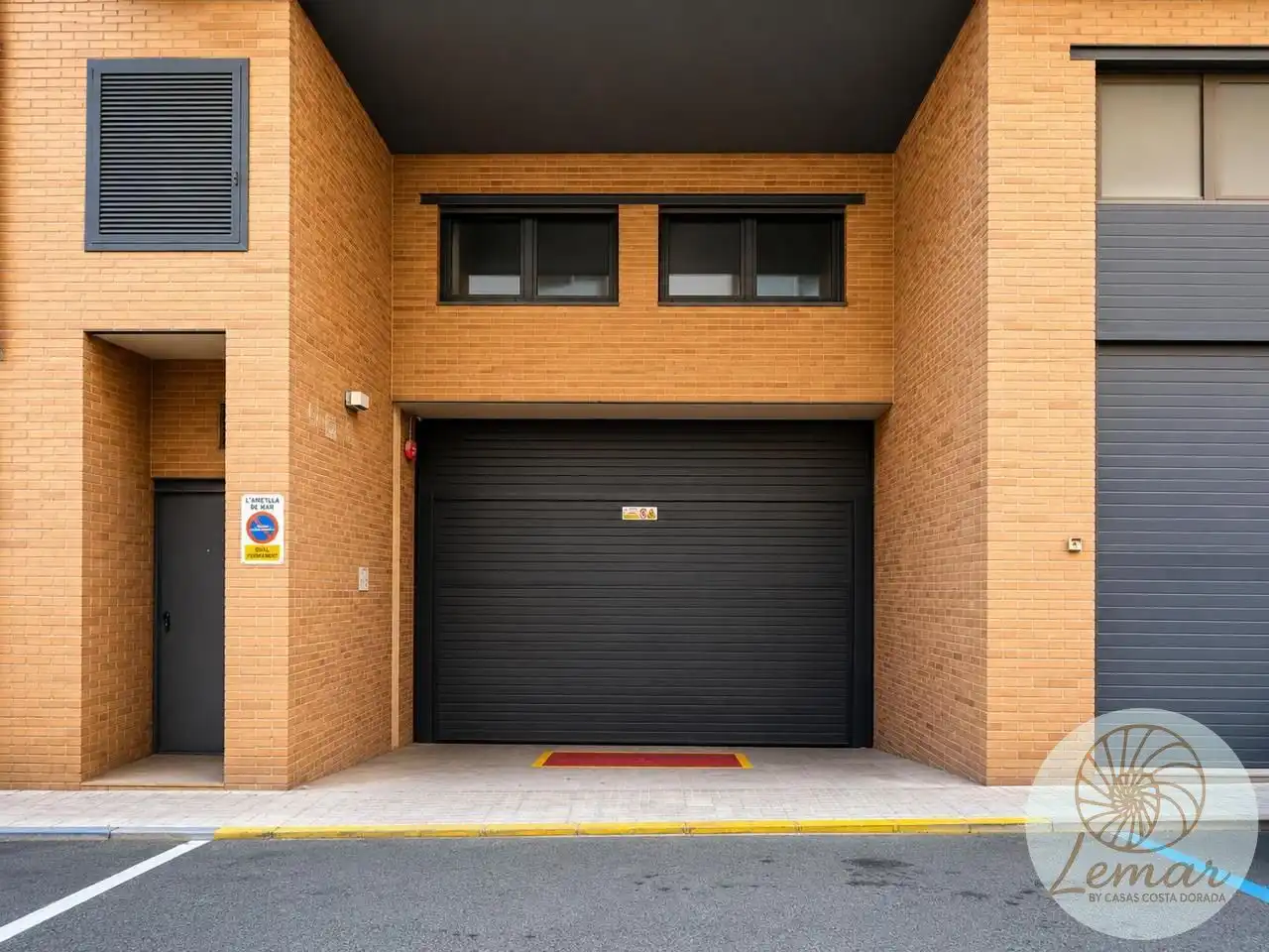 Außenansicht von Garage zum Verkauf in L'Ametlla de Mar 