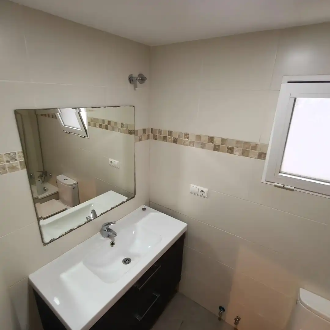 Flat with terrace to rent in Rascanya, imagen 17