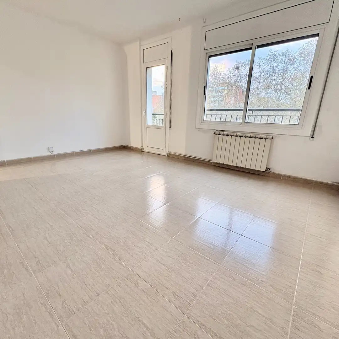 Habitación de Piso en venta en Sant Boi de Llobregat con Aire acondicionado, Calefacción y Terraza