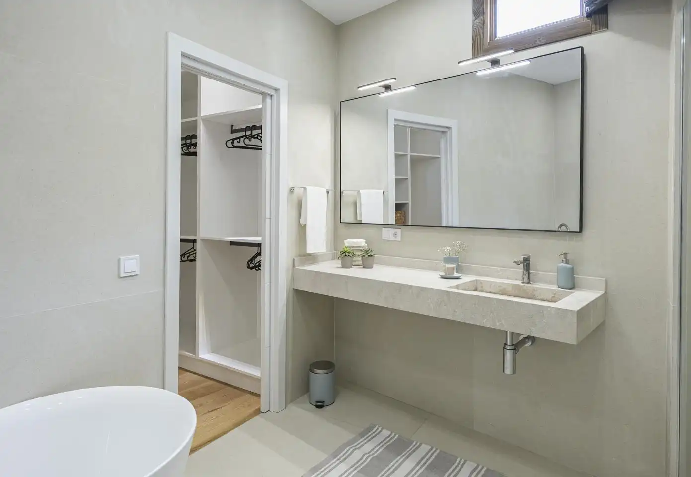 Badezimmer von Maisonette zum Verkauf in  Palma de Mallorca mit Klimaanlage, Terrasse und Möbliert