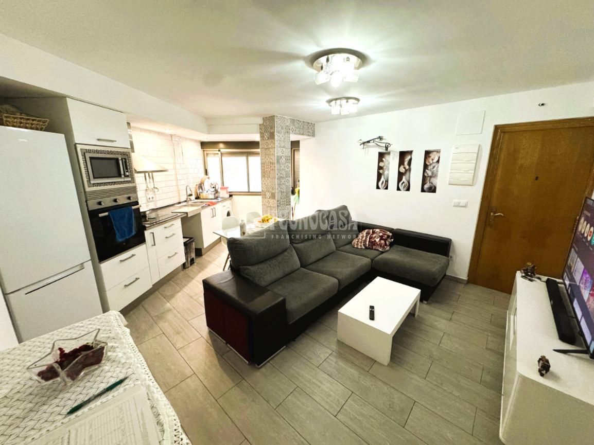 Living room of Flat for sale in Torrent  with Air Conditioner