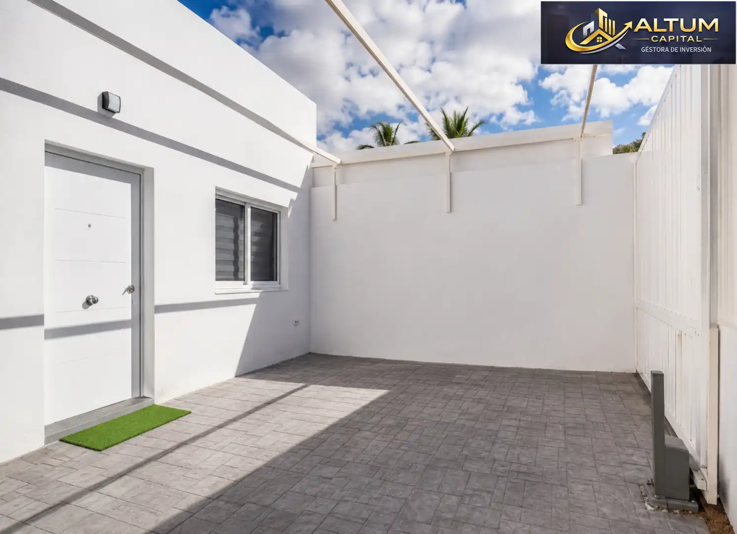 Detached house with pool for sale in Calle Castilla, imagen 11