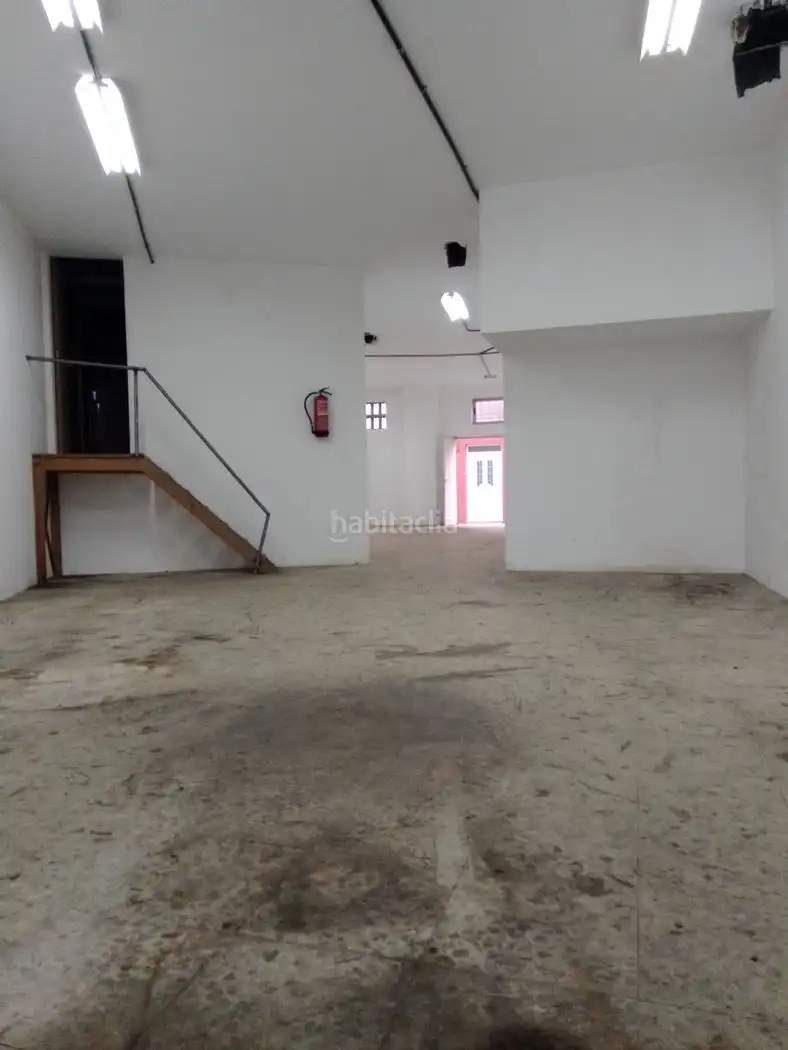 Business premises for sale in Rúa San Manuel 2, imagen 2