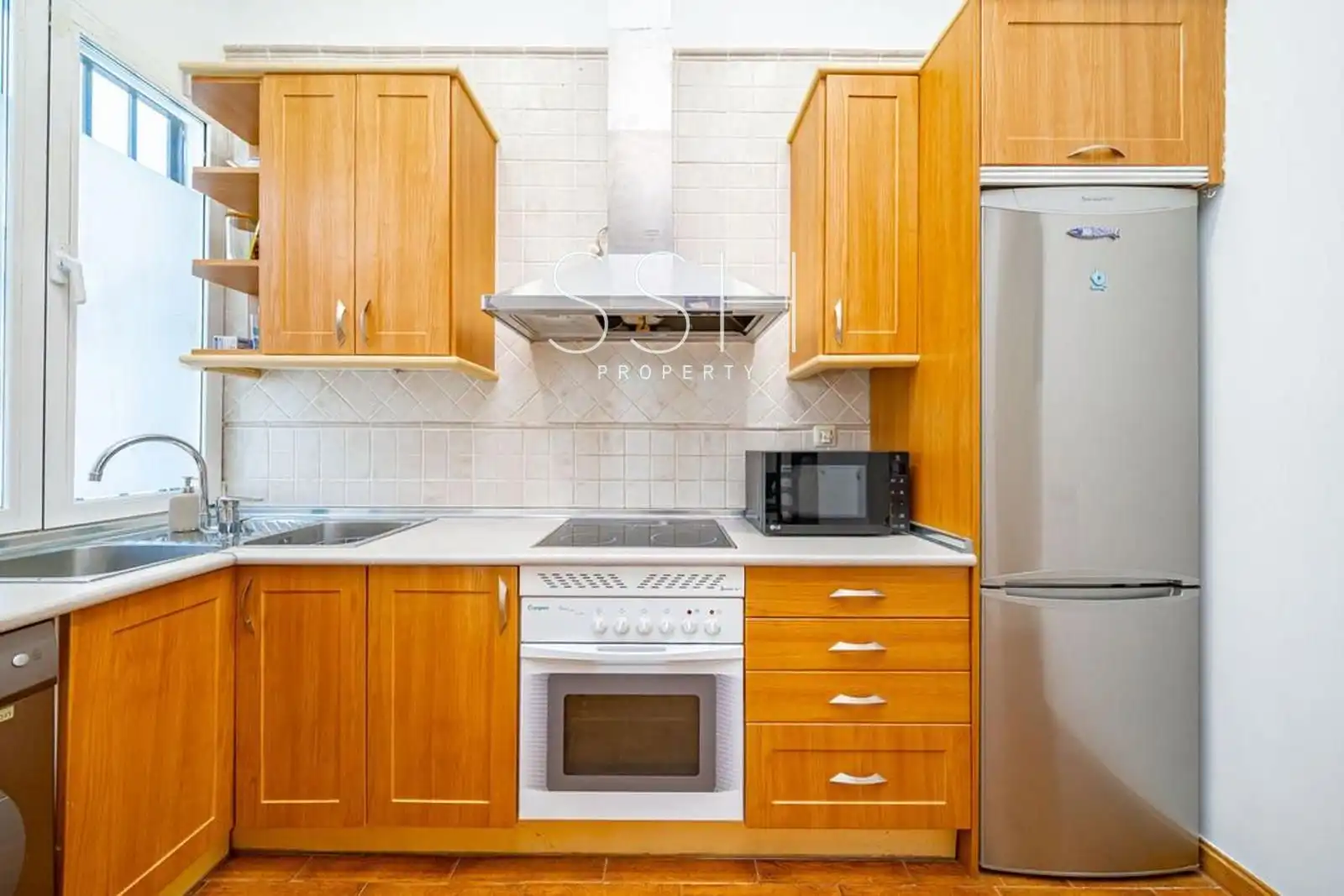 Küche von Wohnung zur Miete in Madrid mit Heizung und Möbliert