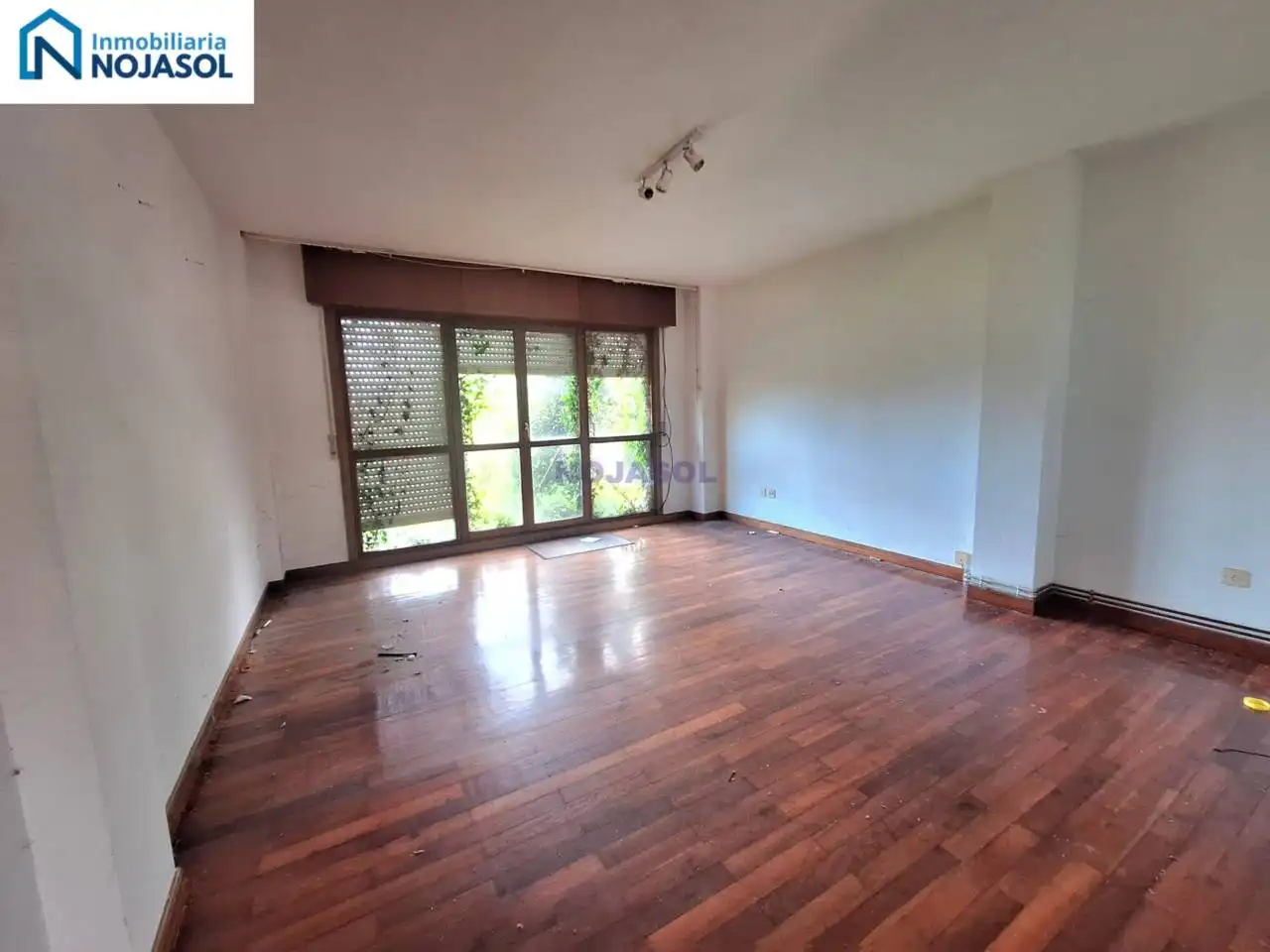Jardí de Casa adosada en venda en Escalante amb Calefacció, Jardí privat i Parquet