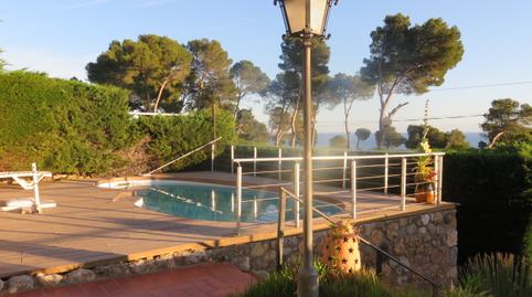 Foto 3 de Casa adosada en venda a Carrer Pirineus, 94, L'Estartit Poble, Girona