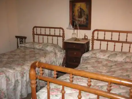 Dormitori de Casa o xalet en venda en Palacios del Sil