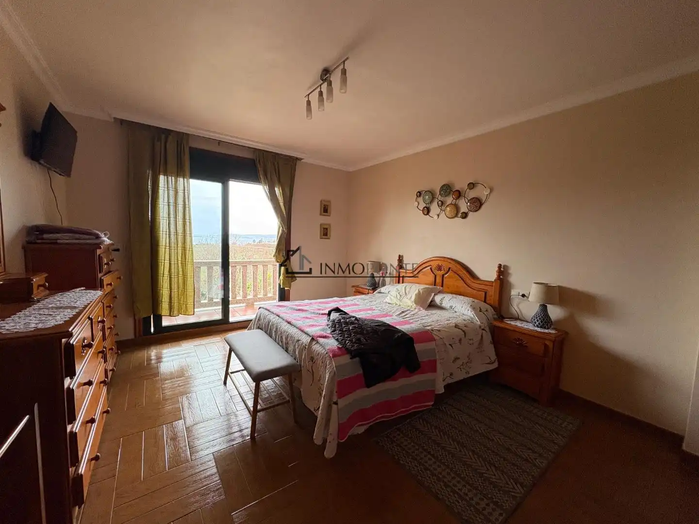 Bedroom of Houses for sale in Marín