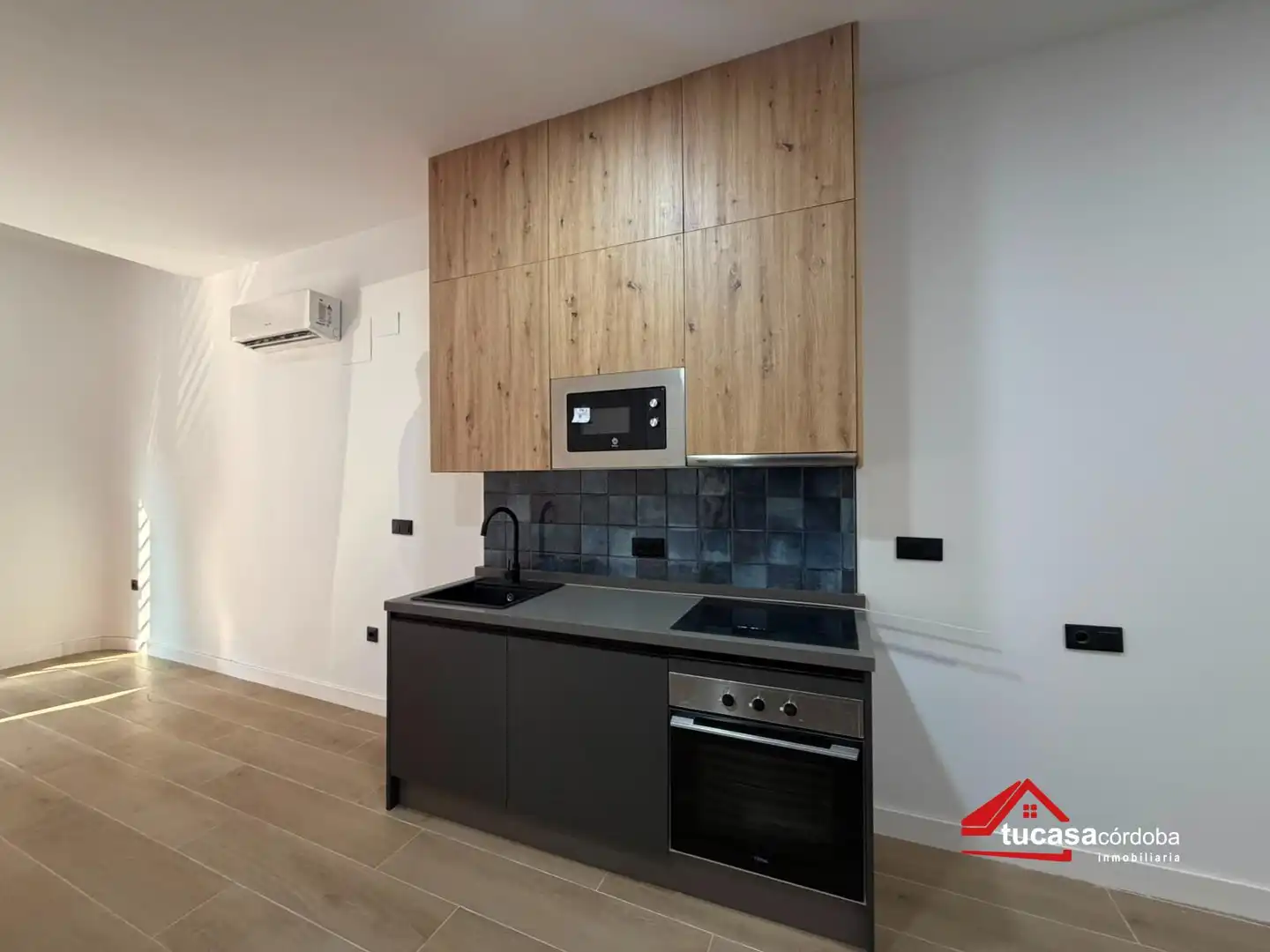 Cuina de Loft en venda en Córdoba amb Aire condicionat