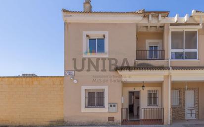 Exterior view of Single-family semi-detached for sale in Guadiana  with Air Conditioner and Balcony