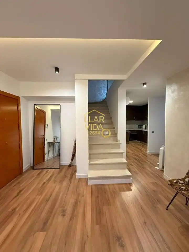 Maisonette zum Verkauf in Lleida mit Terrasse