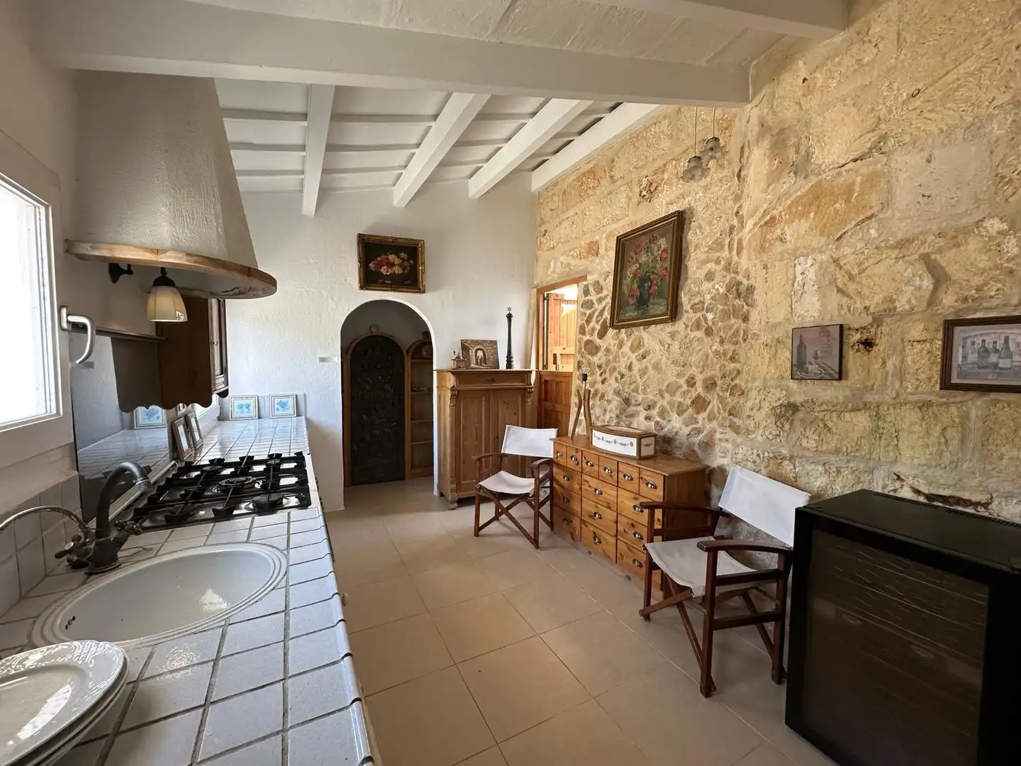 Cuina de Casa o xalet en venda en Sant Lluís amb Jardí privat