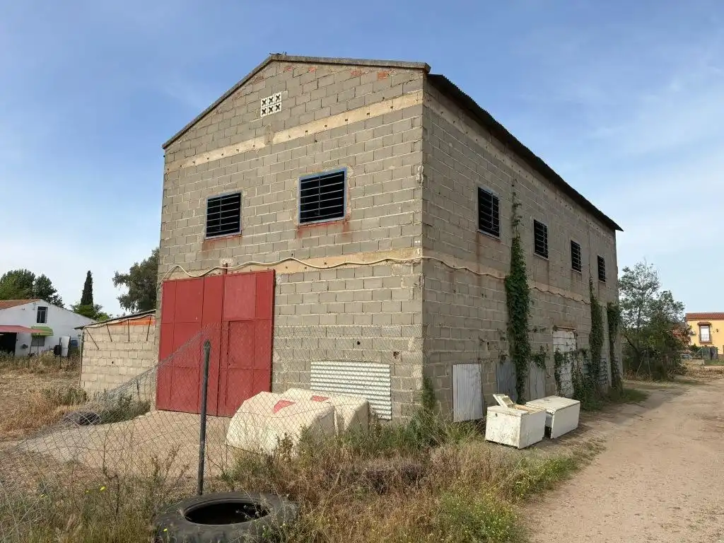 Vista exterior de Terreno industrial en venta en Medellín