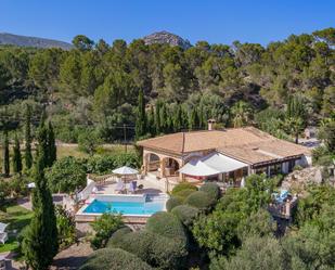 Vista exterior de Finca rústica en venda en Andratx amb Calefacció, Jardí privat i Terrassa