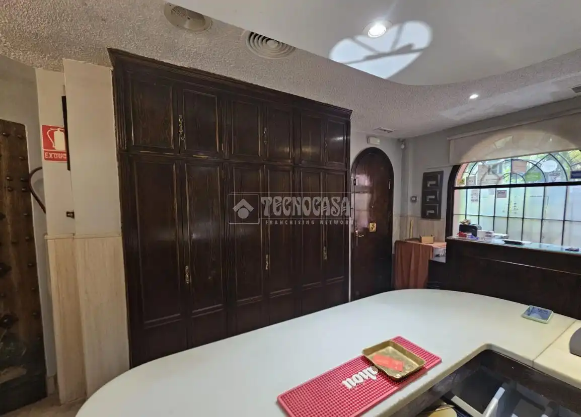 Cocina de Local en venta en Madrid con Aire acondicionado, Calefacción y Terraza