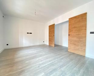 Flat for sale in Plasencia  with Balcony