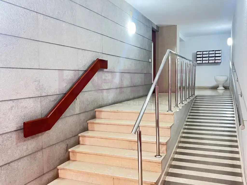 Piso en venta en Benetússer