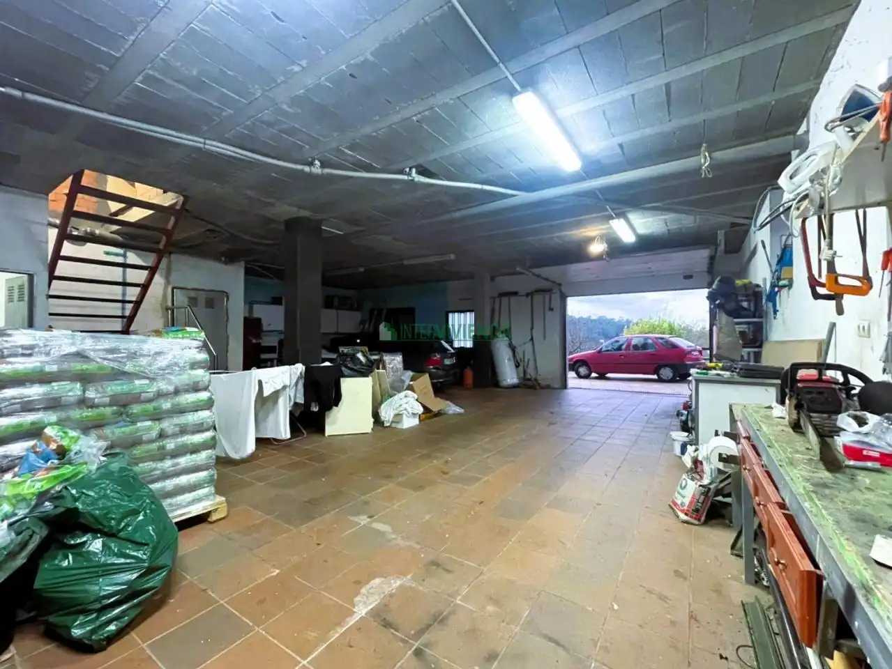 Casa o xalet en venda en Vigo  amb Calefacció, Jardí privat i Traster