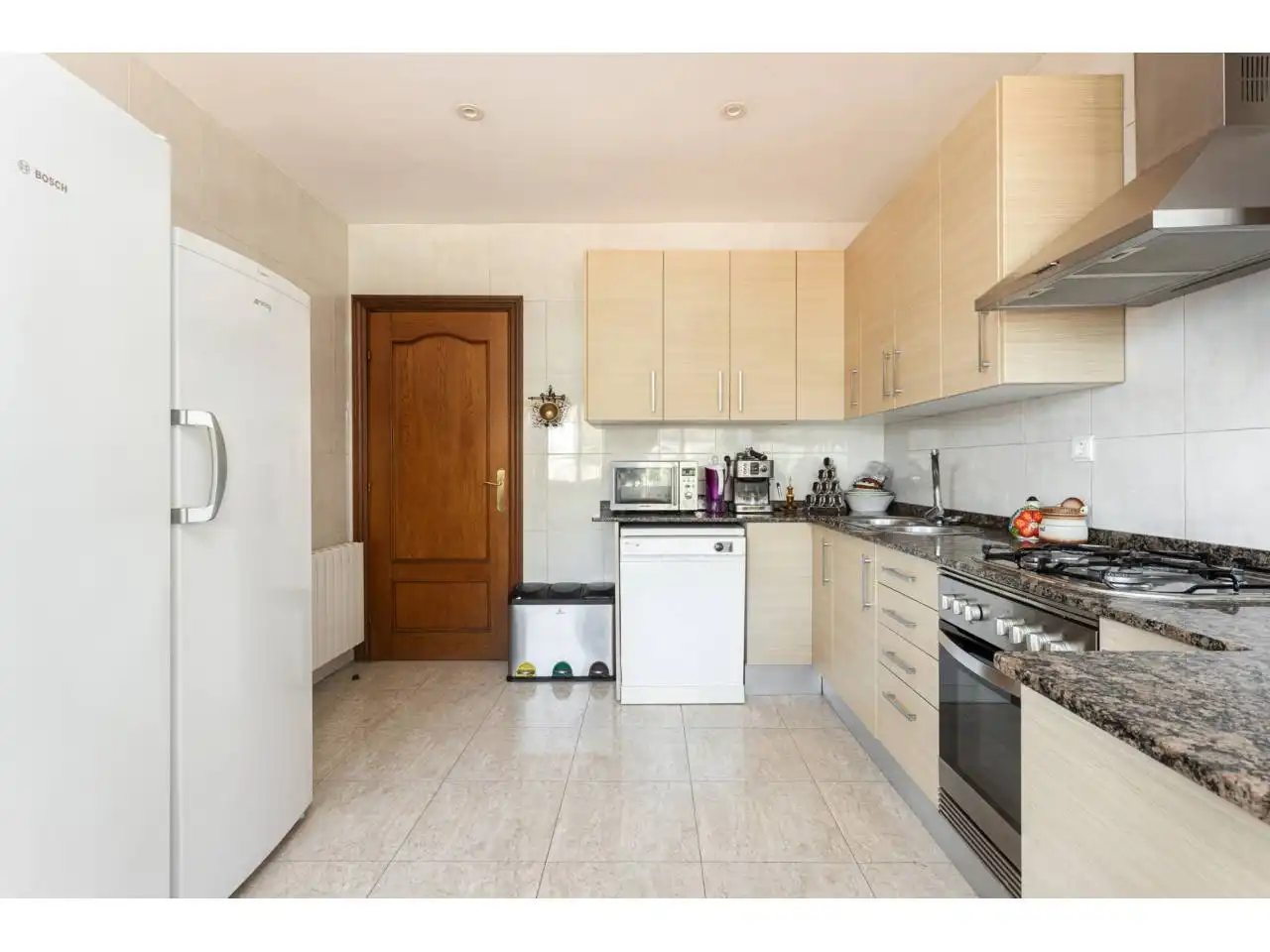 Kitchen of Houses for sale in Barcelona  with Air Conditioner, Heating and Terrace