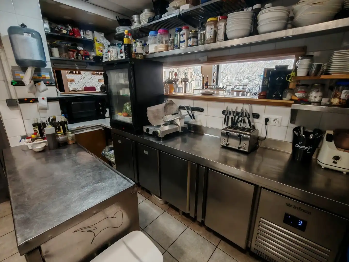 Business premises for transfer in Nucli Urbà, imagen 25